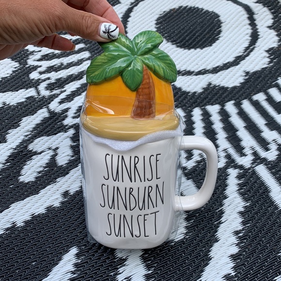 Rae Dunn mug - Picture 2 of 3